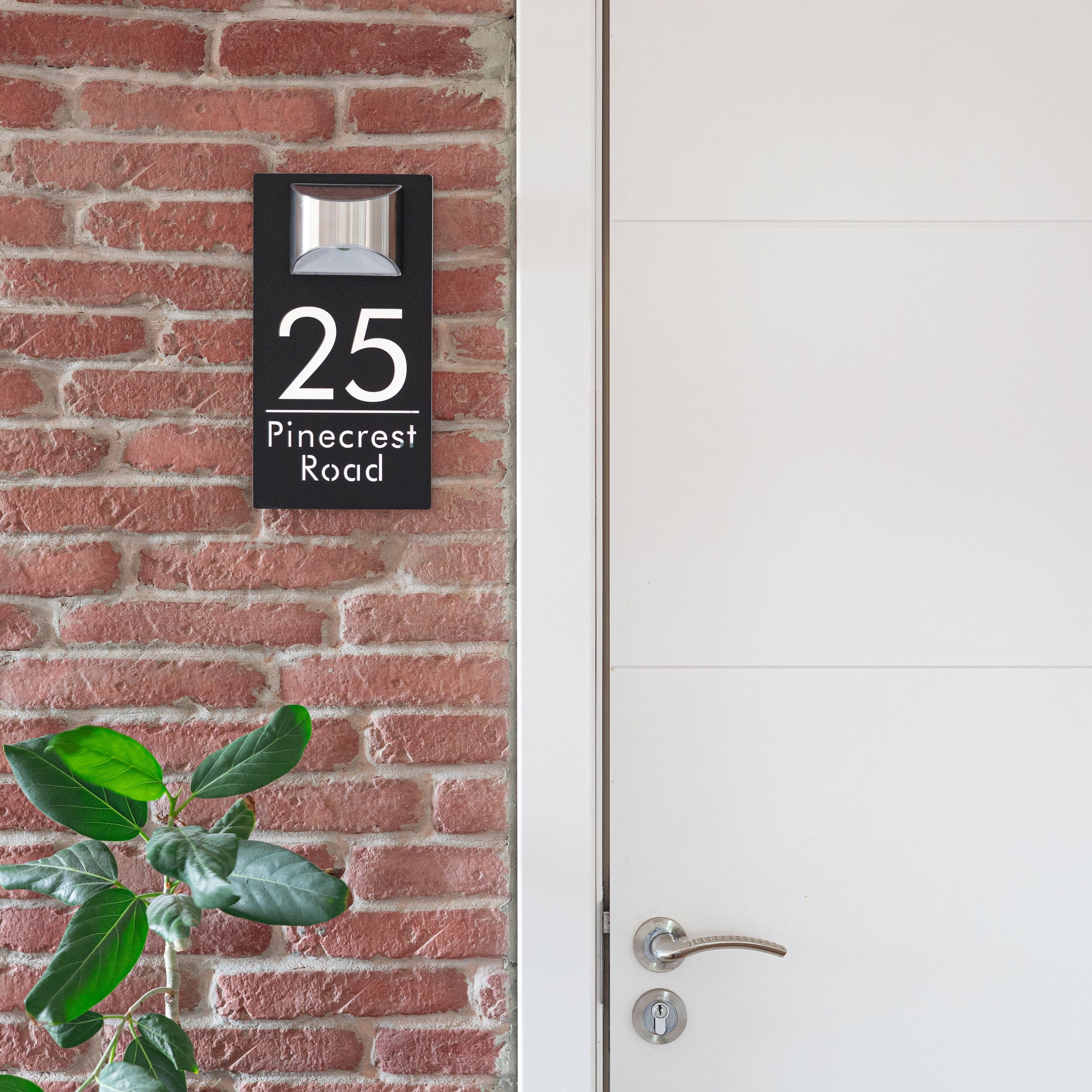 Havenlit - Personalized Solar LED Door Plaque
