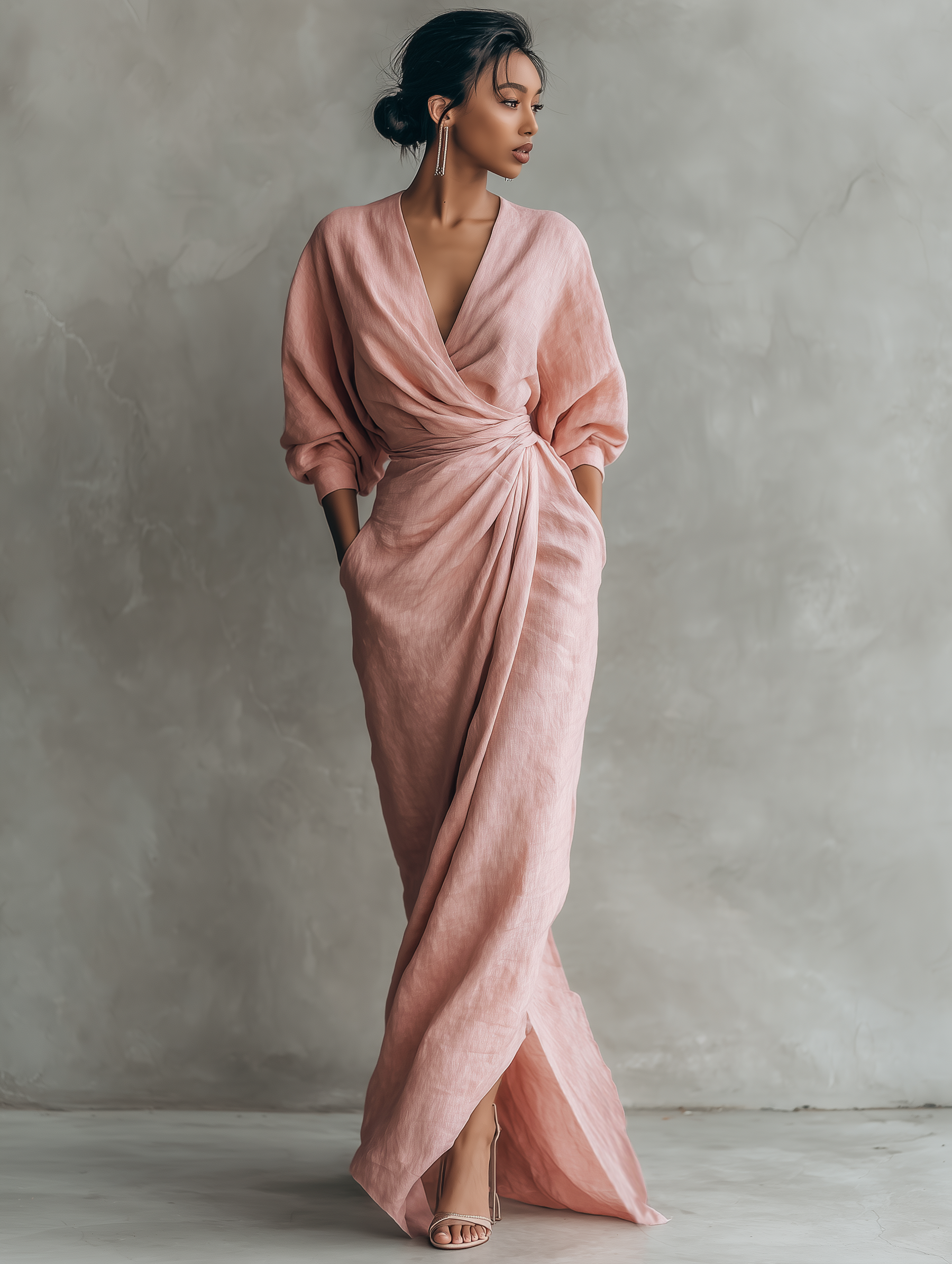 Yulia™ | Minimalistic Pink Maxi Dress with V-Neck