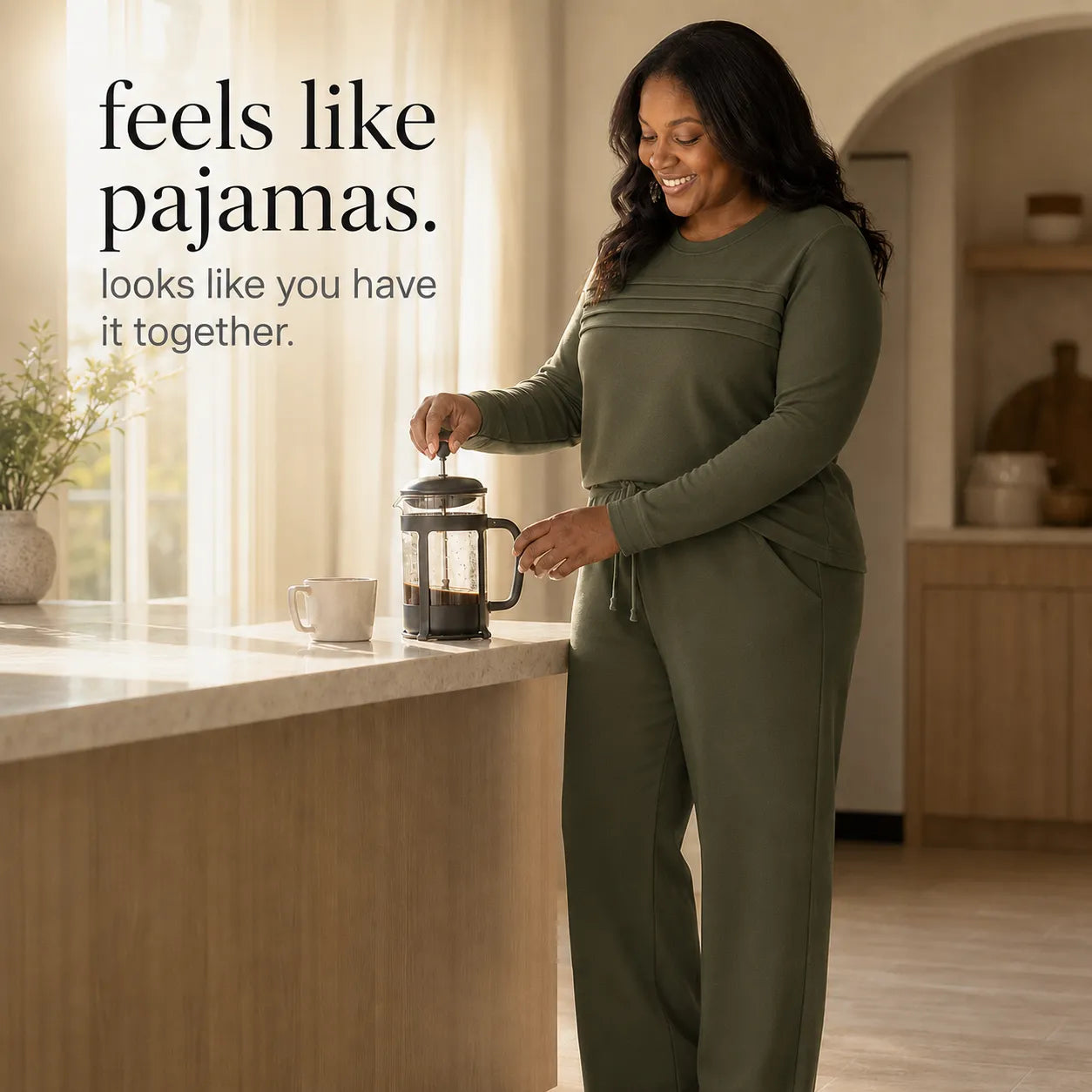 Lounara – Soft-Stretch Lounge Set with Wide-Leg Pants and Pockets