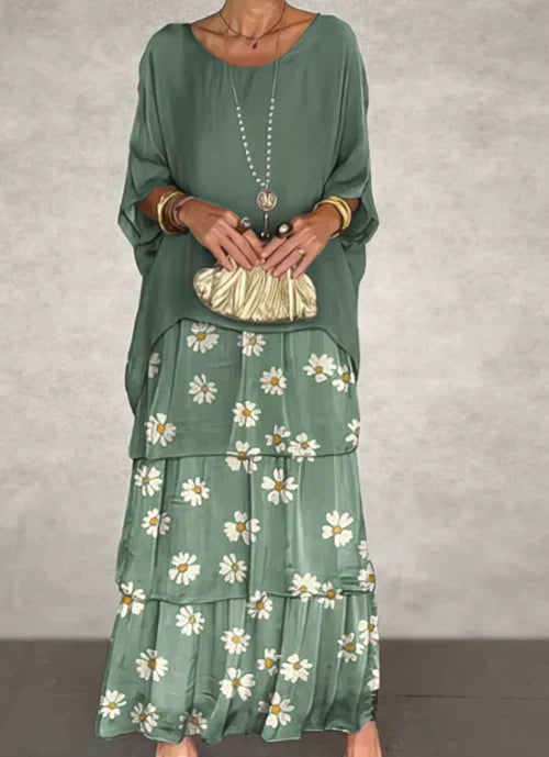 Laura - Elegant and Flowing Long Dress
