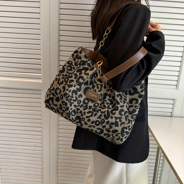Flora™ | Stylish Leopard Print Bag