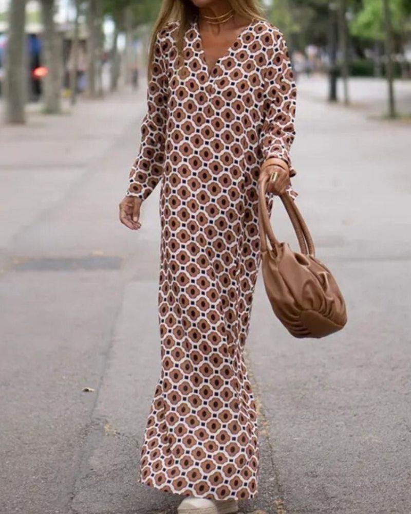 Chels - Belly-Covering Dress