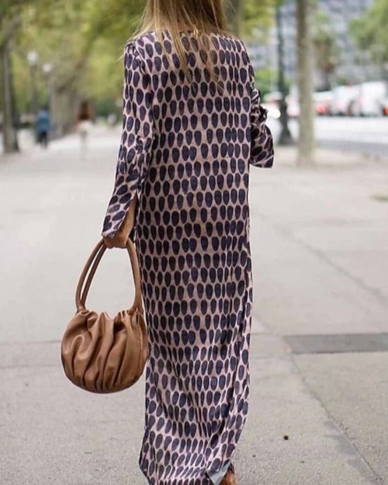 Chels - Belly-Covering Dress