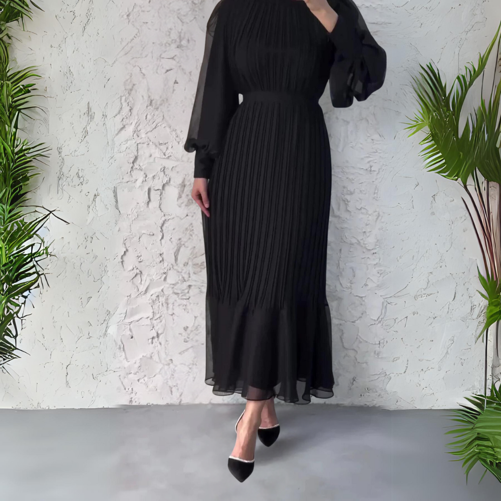 Elegant Autumn Evening Dress with Tulle Details