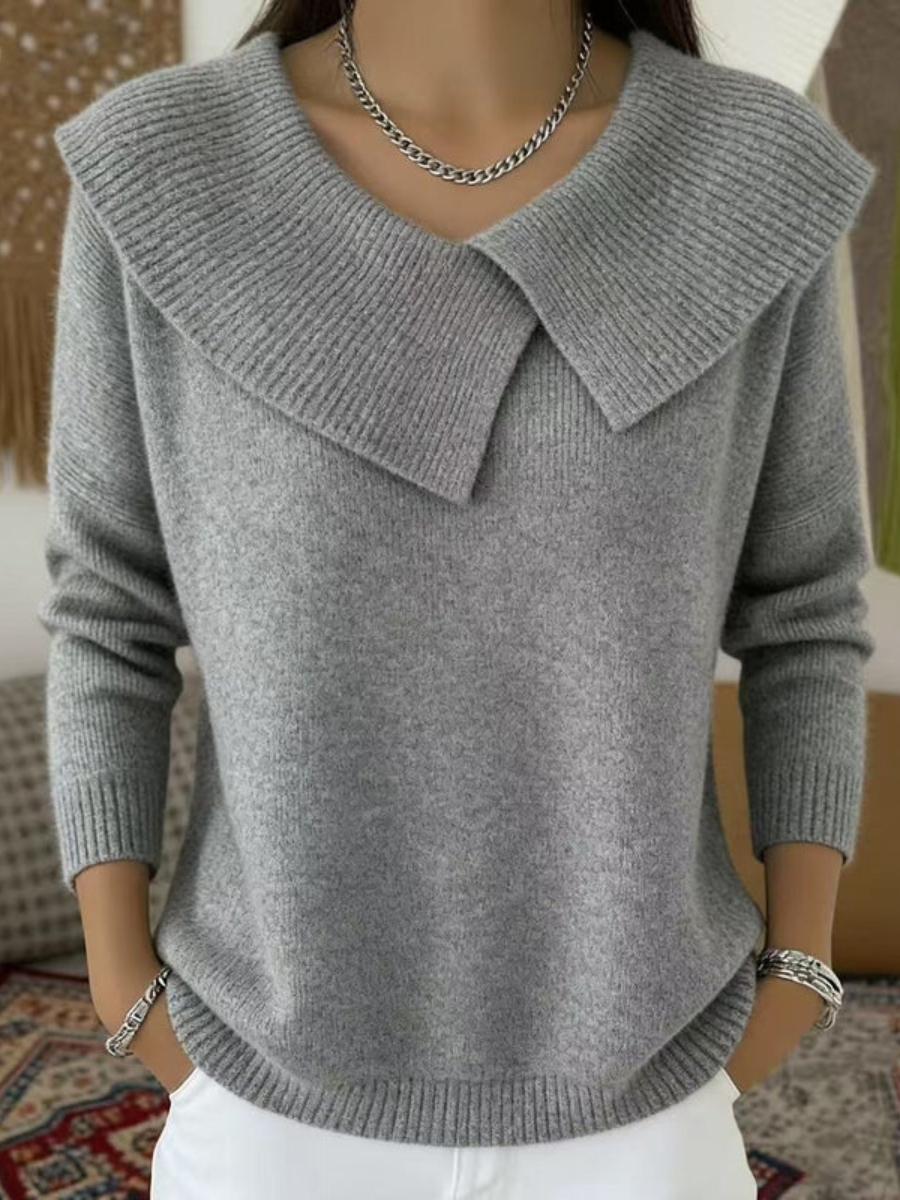 Lucia™ | Warm Sweater with Soft Collar