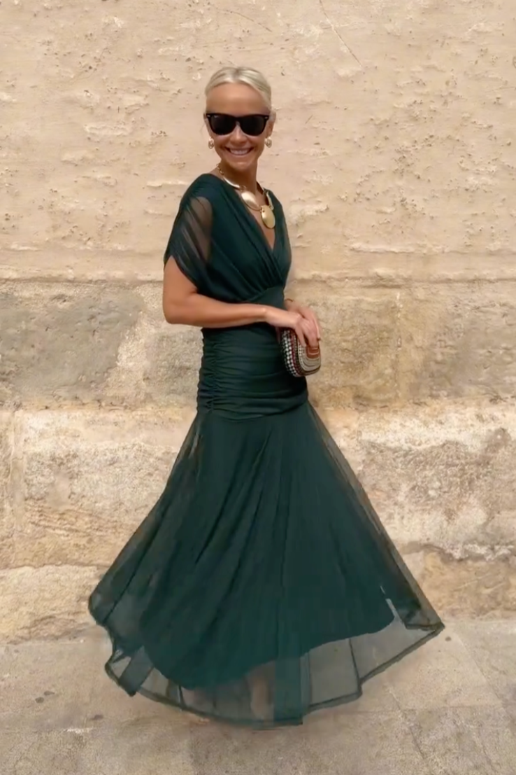 ANA | ELEGANT MAXI PLEAT DRESS