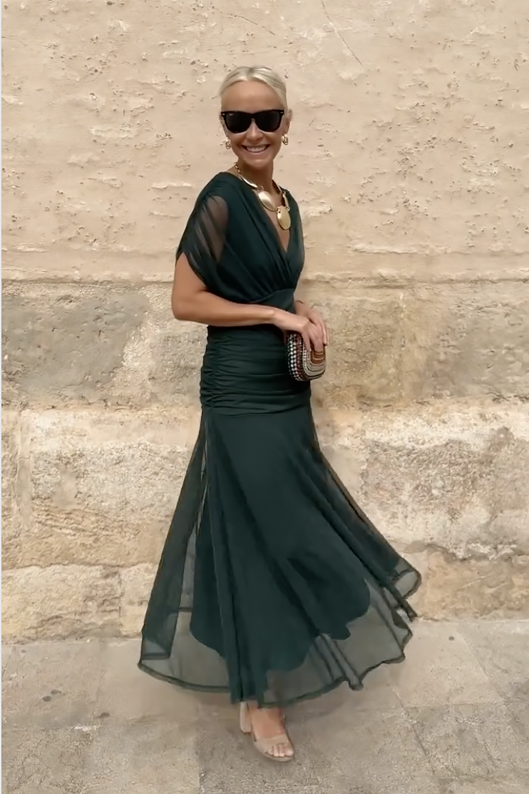 ANA | ELEGANT MAXI PLEAT DRESS