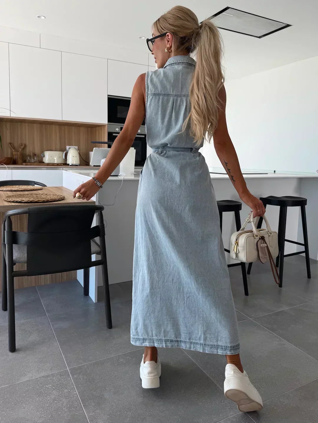 Maxi Denim Dress - Fluid and Timeless Cut