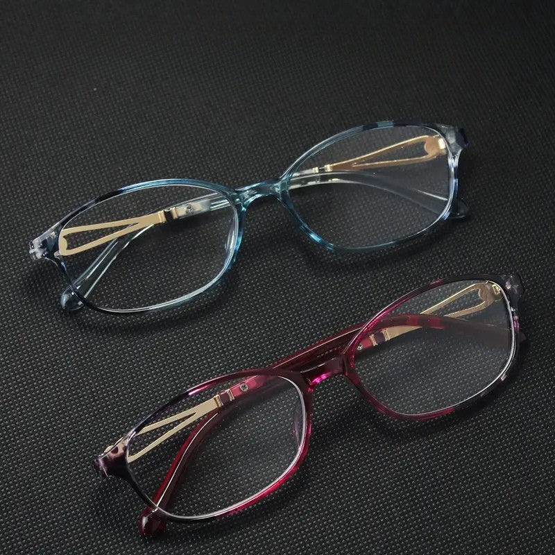 Lumora - Sleek Metal Readers with Blue Light Filtering (40% Off)