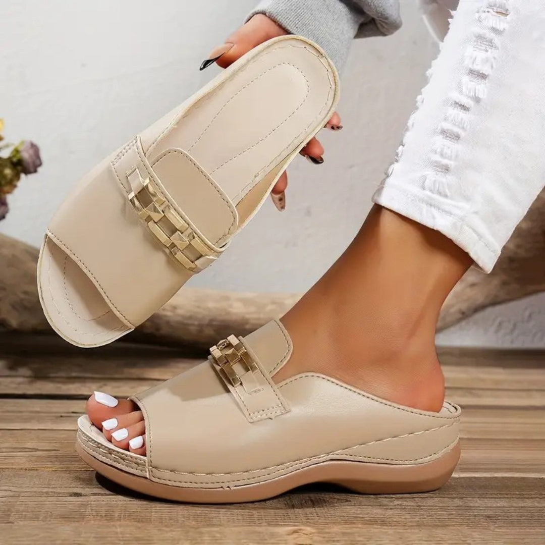 Edith™ | Comfy Buckle Sandals
