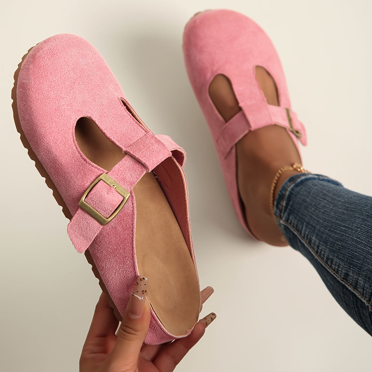 Soléa™ | Minimalist Buckle Comfort Clogs