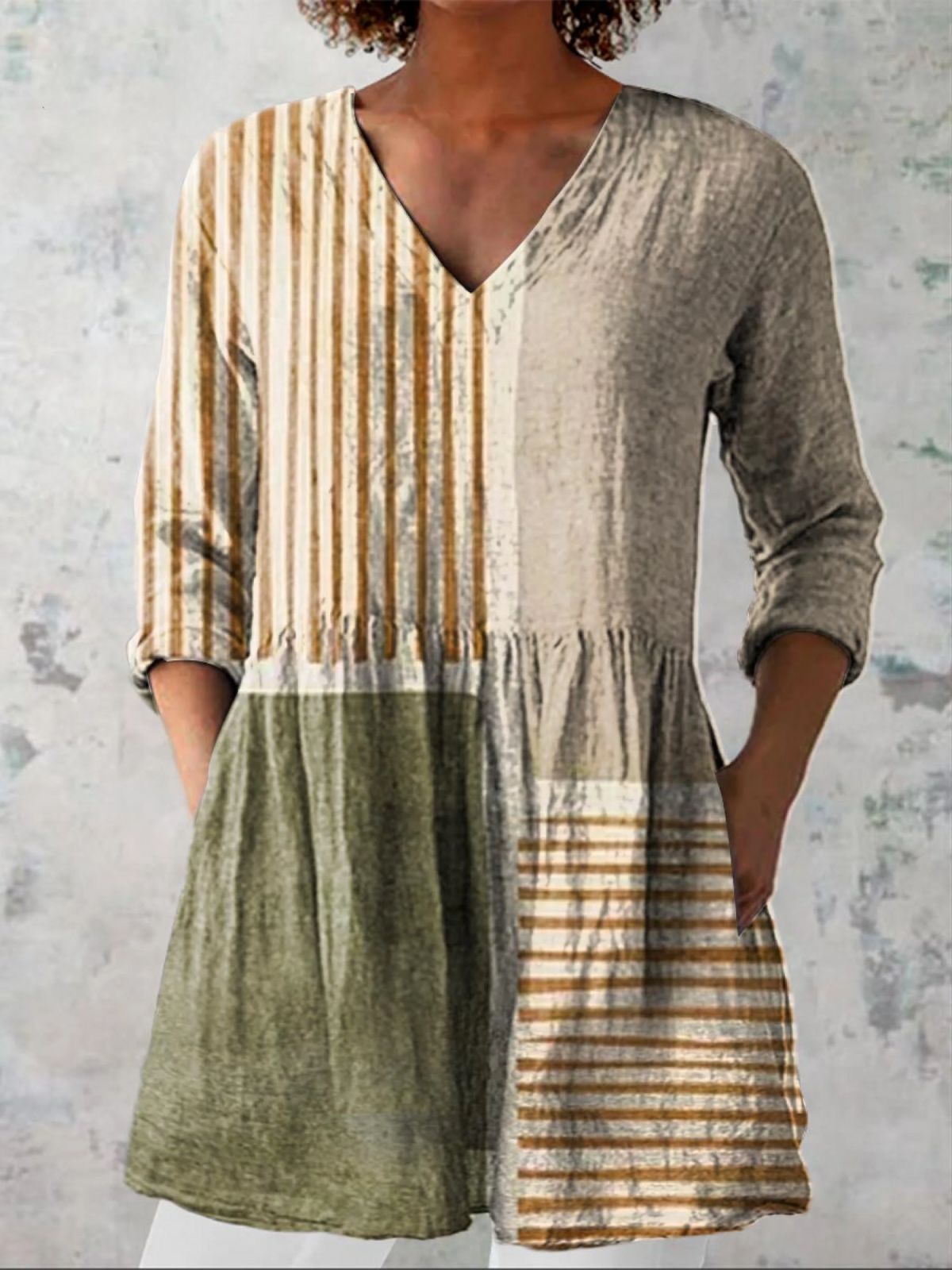 Halley | Extended V-Neck Top