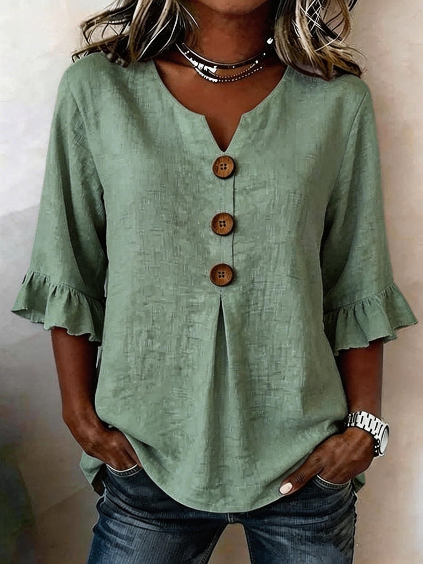 Stefania™ | Blouse with Buttons & Ruffles