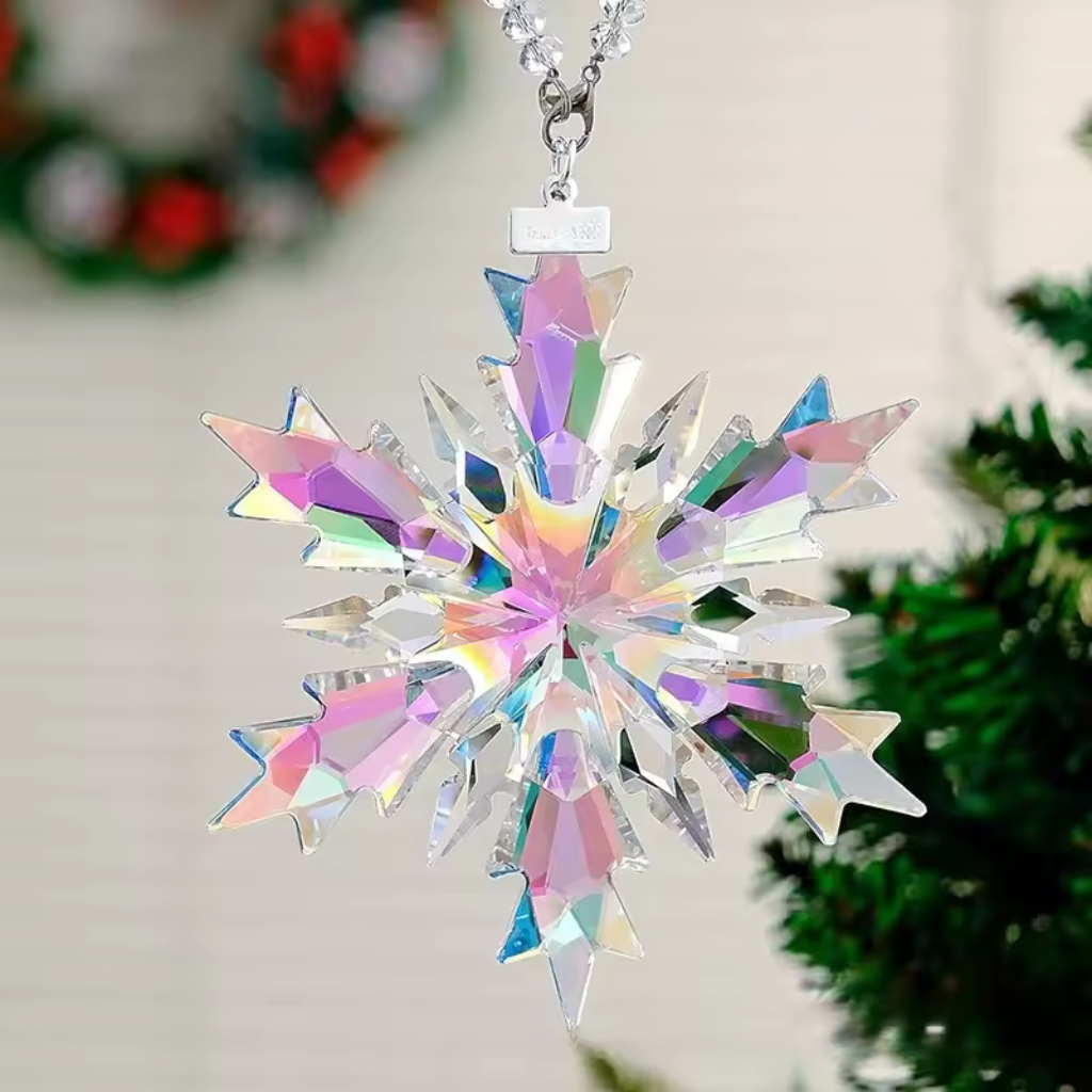 Luméra – Crystal Snowflake Ornament