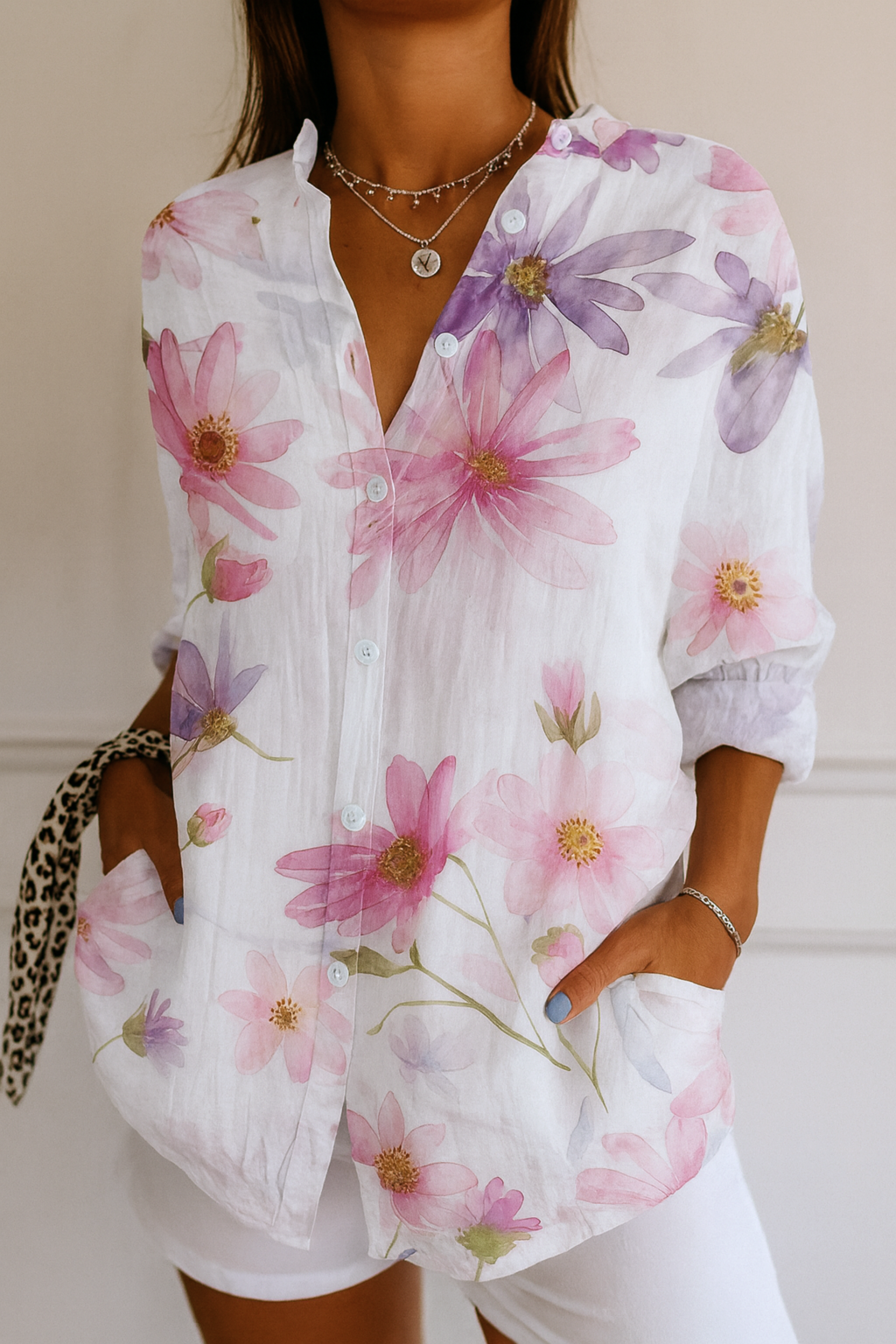 Astra | Blouse with Colorful Pattern