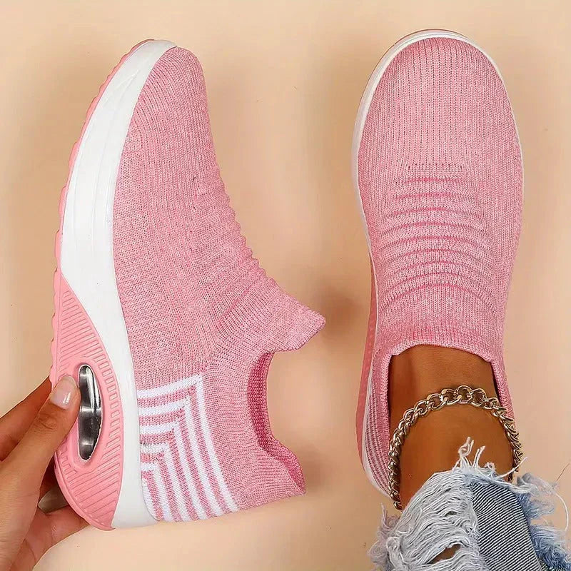 Maggie | Stylish Slip-On Sneakers