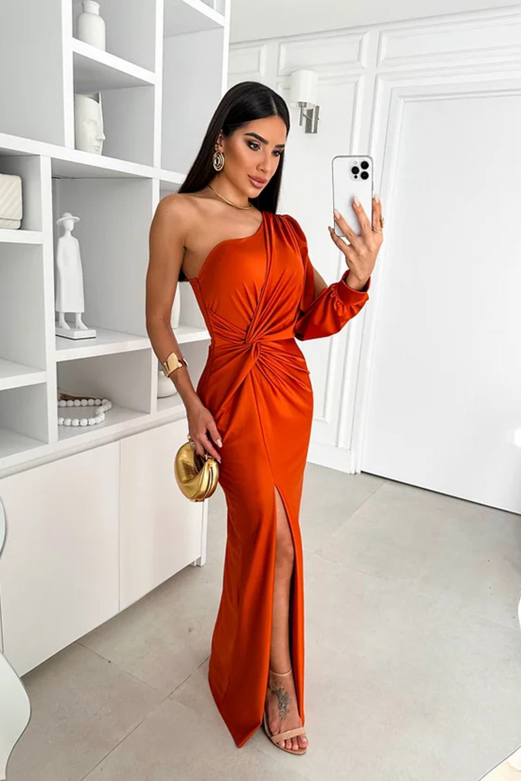 Isabelle - Elegant Dress with Finesse