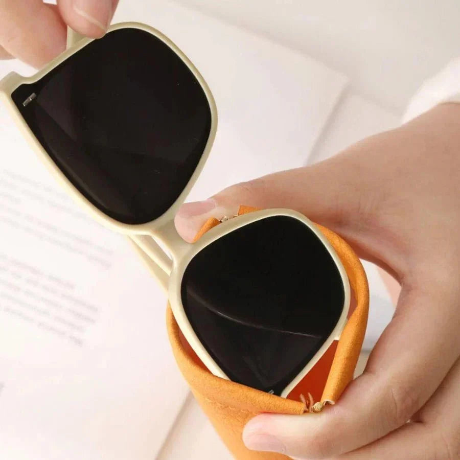 Brandary - slim leather organizer with snap closure (2+2 Free)