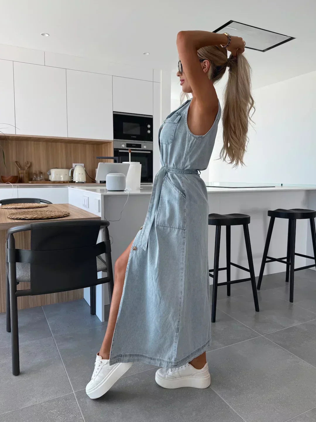 Maxi Denim Dress - Fluid and Timeless Cut