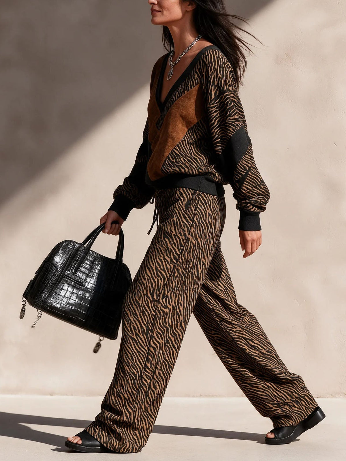 Jorie – Soft-Touch Animal Print Matching Set