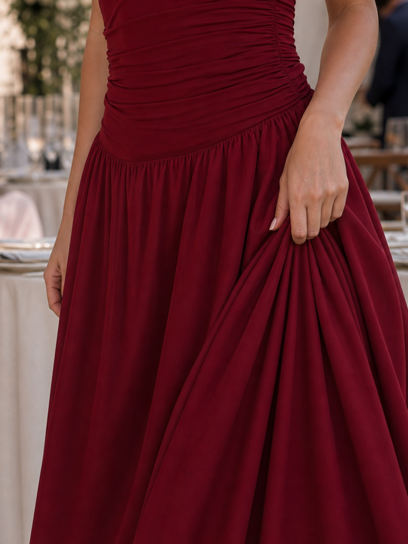 Zelene | Strapless Ruched Bodice Midi Dress