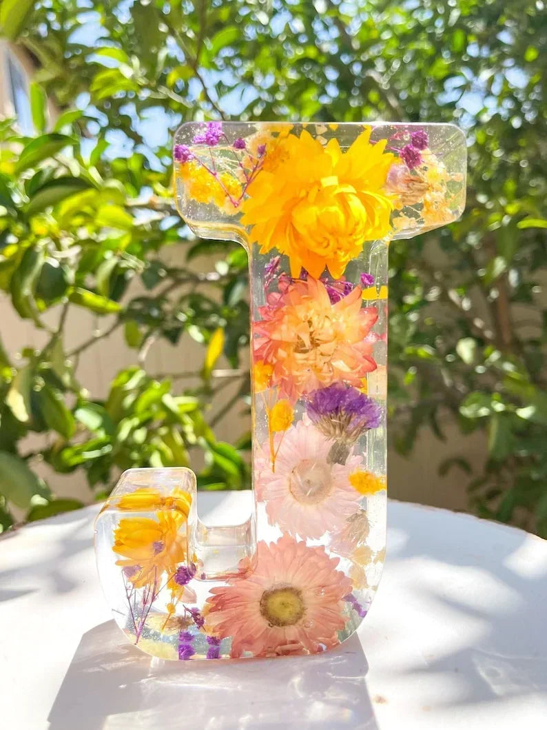 Florenza - Personalized Resin Floral Letter Light for Mum