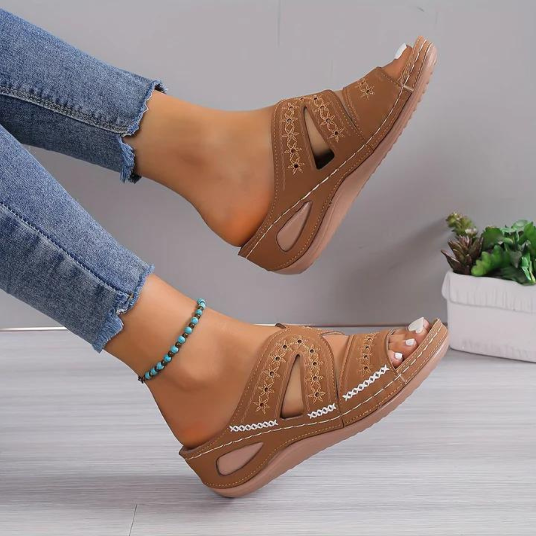 Emma's - Orthopaedic Sandals