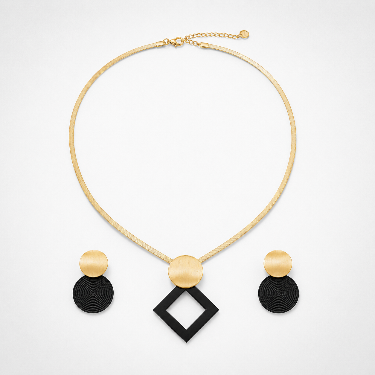 Aurelia – Textured Necklace and Earring Set