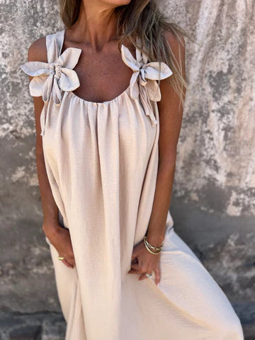 Floral Dress with U-Neckline - Timeless Elegance