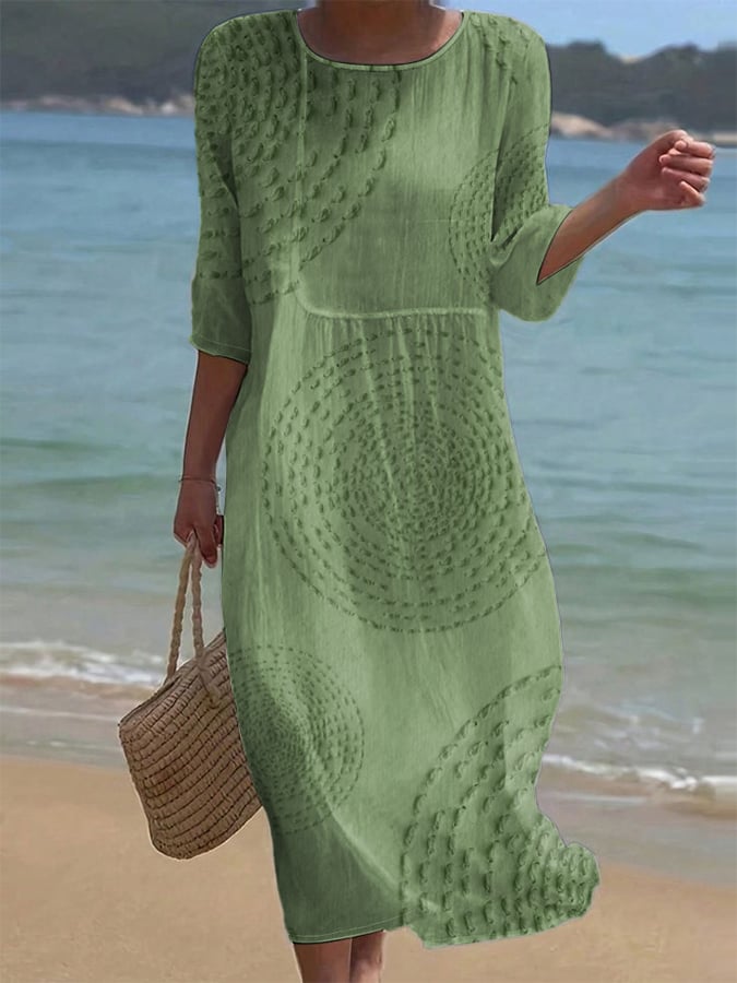 Embroidered casual women's dress.