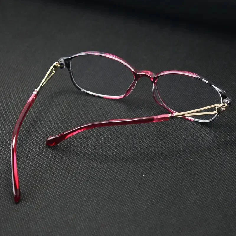 Lumora - Sleek Metal Readers with Blue Light Filtering (40% Off)