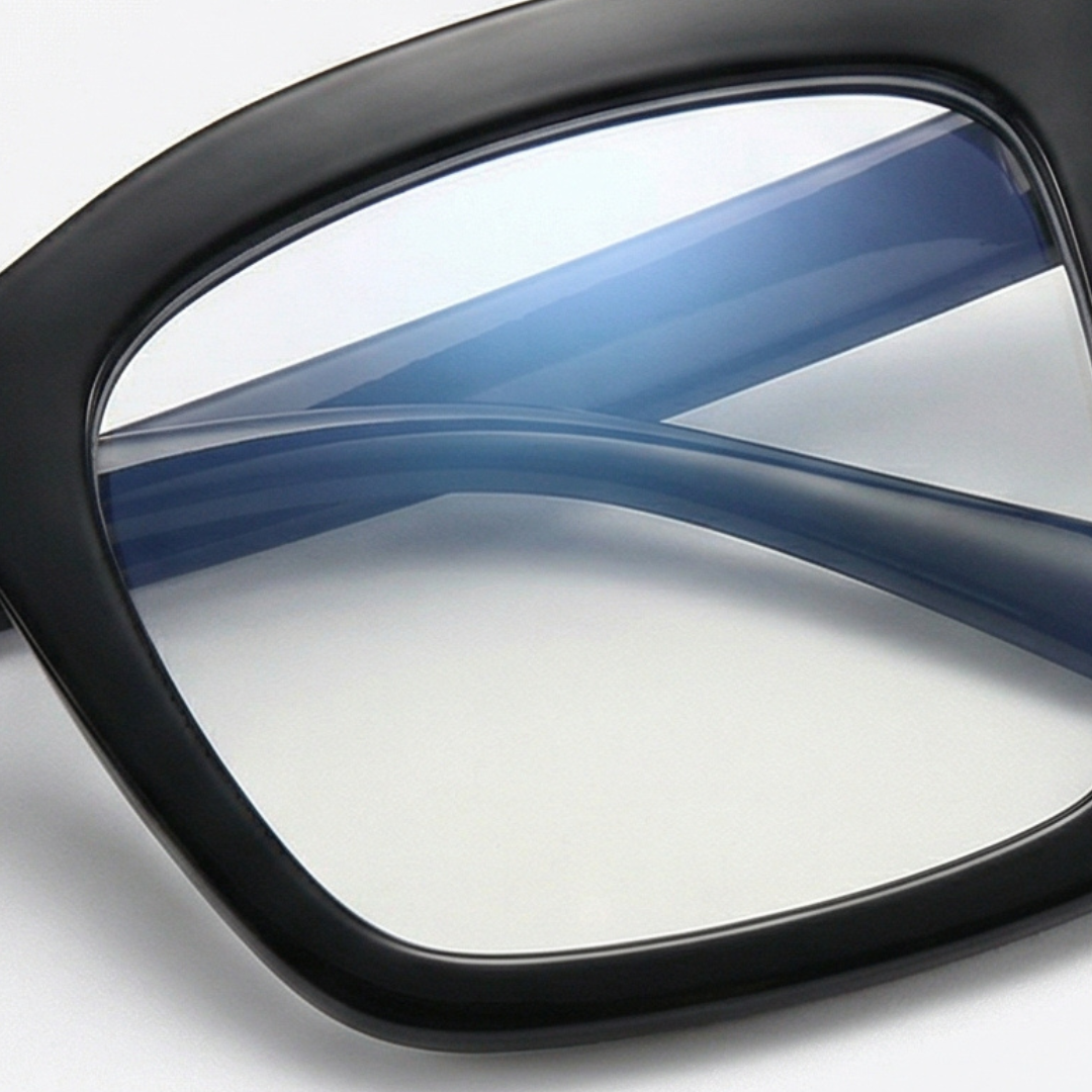 Clarisse – Stylish Oversized Reading Glasses for Women