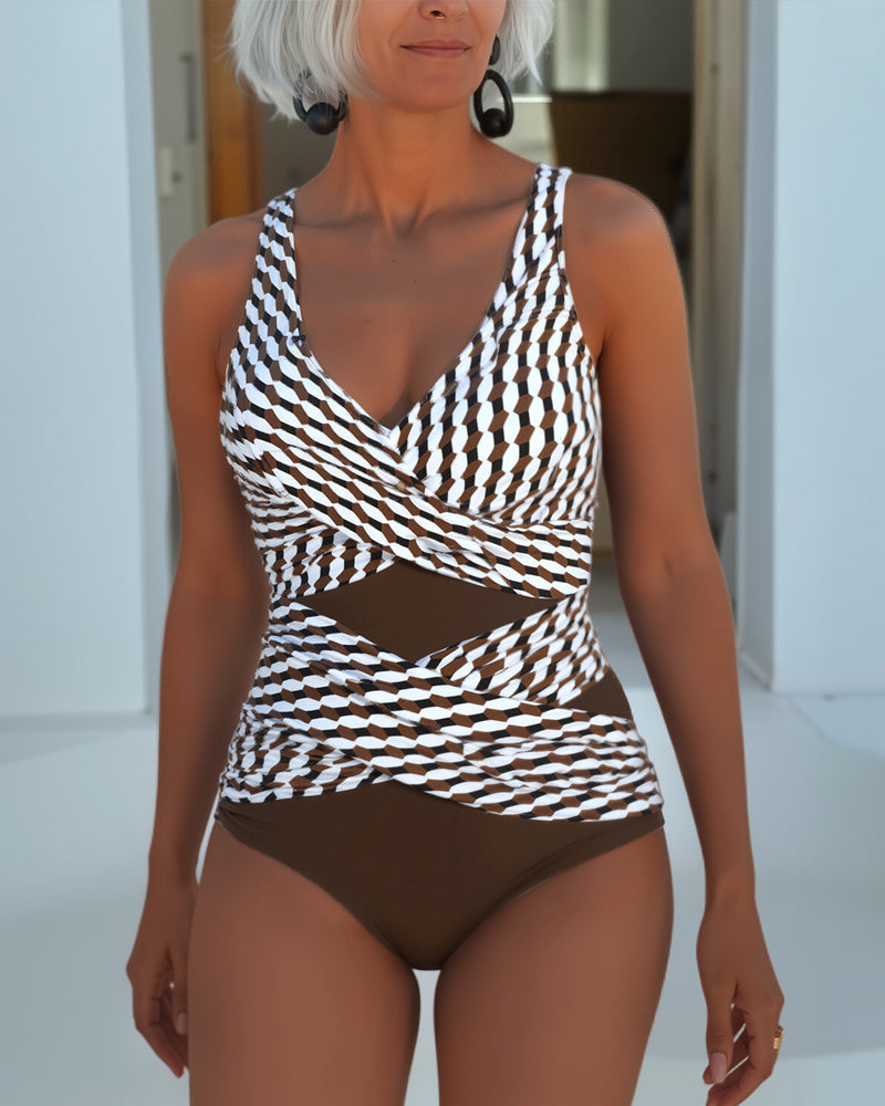Bikini with crossed design for a casual vacation look.