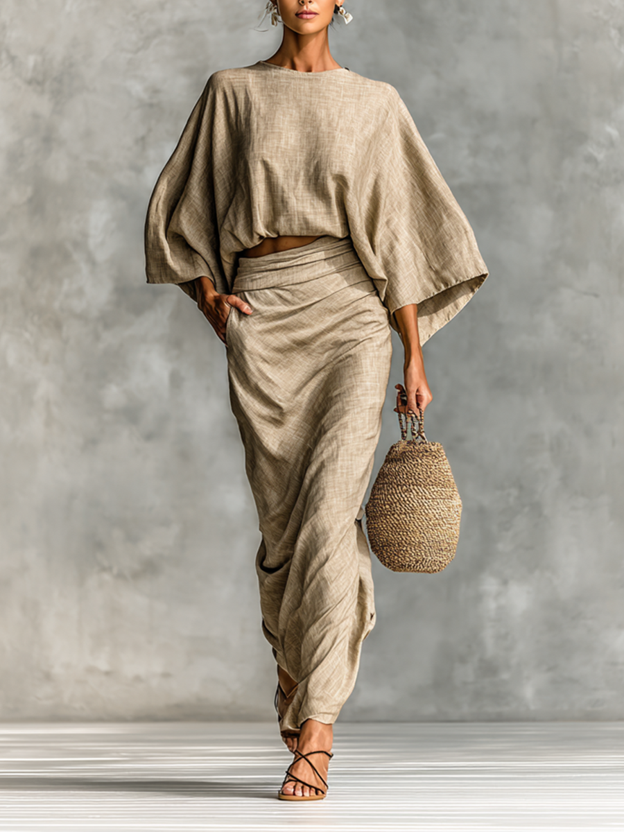 Two-piece set with long skirt in cotton-linen blend and batwing sleeves