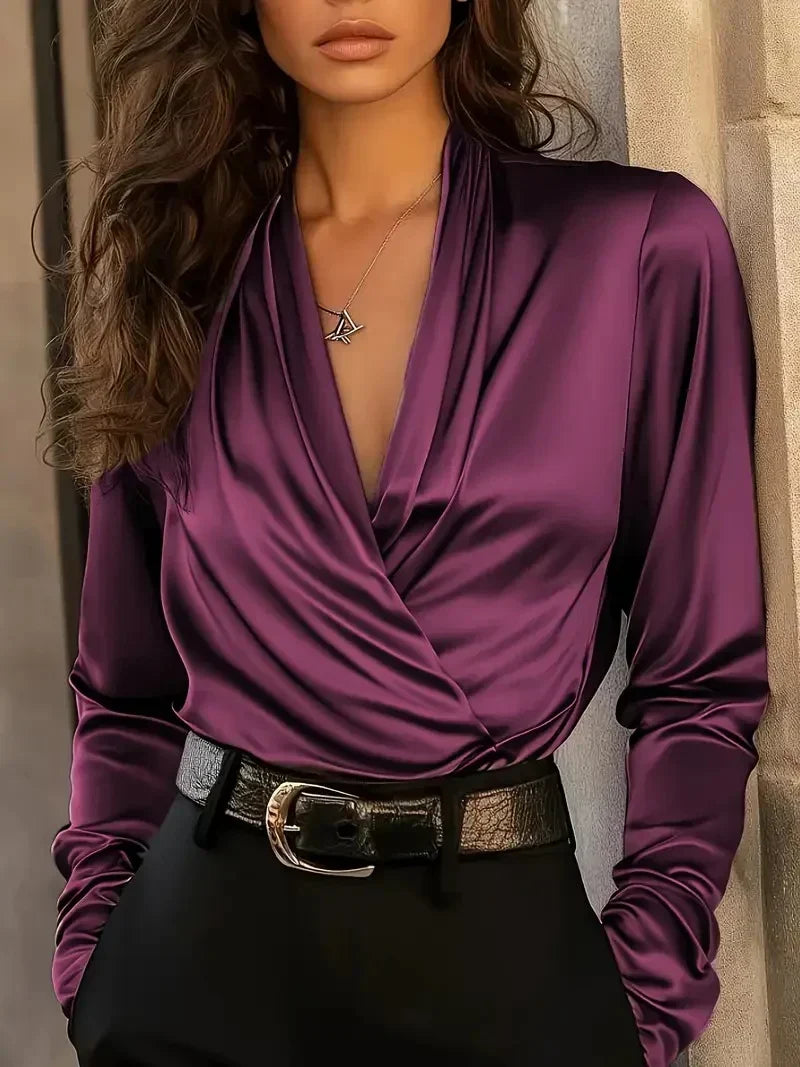 Mandisa - Fashionable V-neck Top
