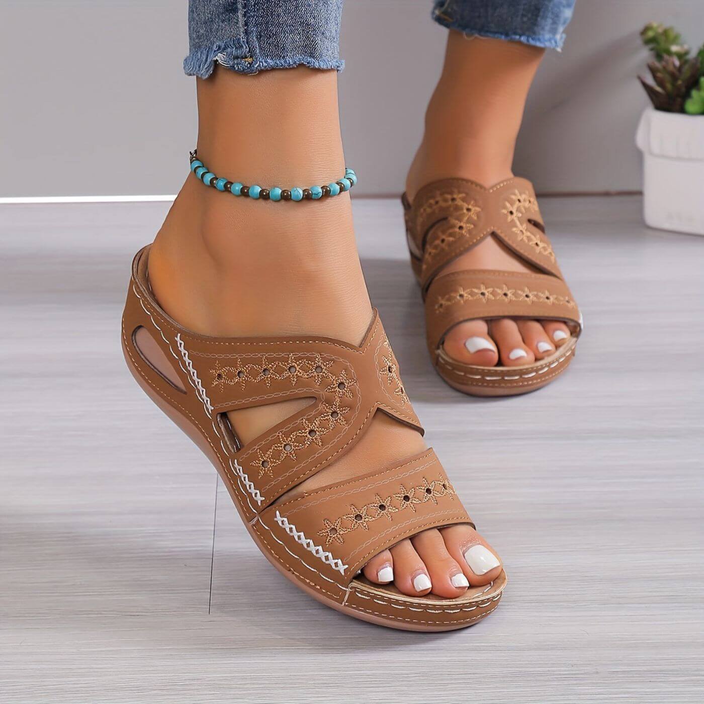 Grace | Slip-On Orthopedic Sandals