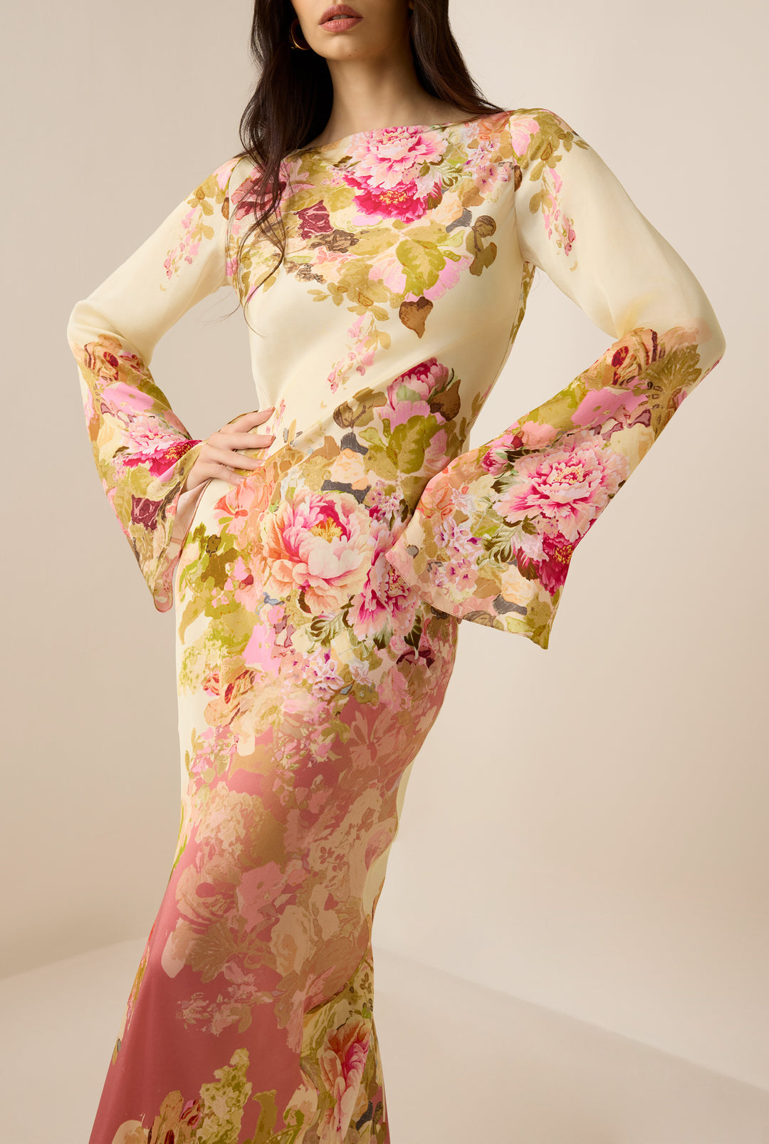 ALINA – ROMANTIC FLORAL GLIDE DRESS
