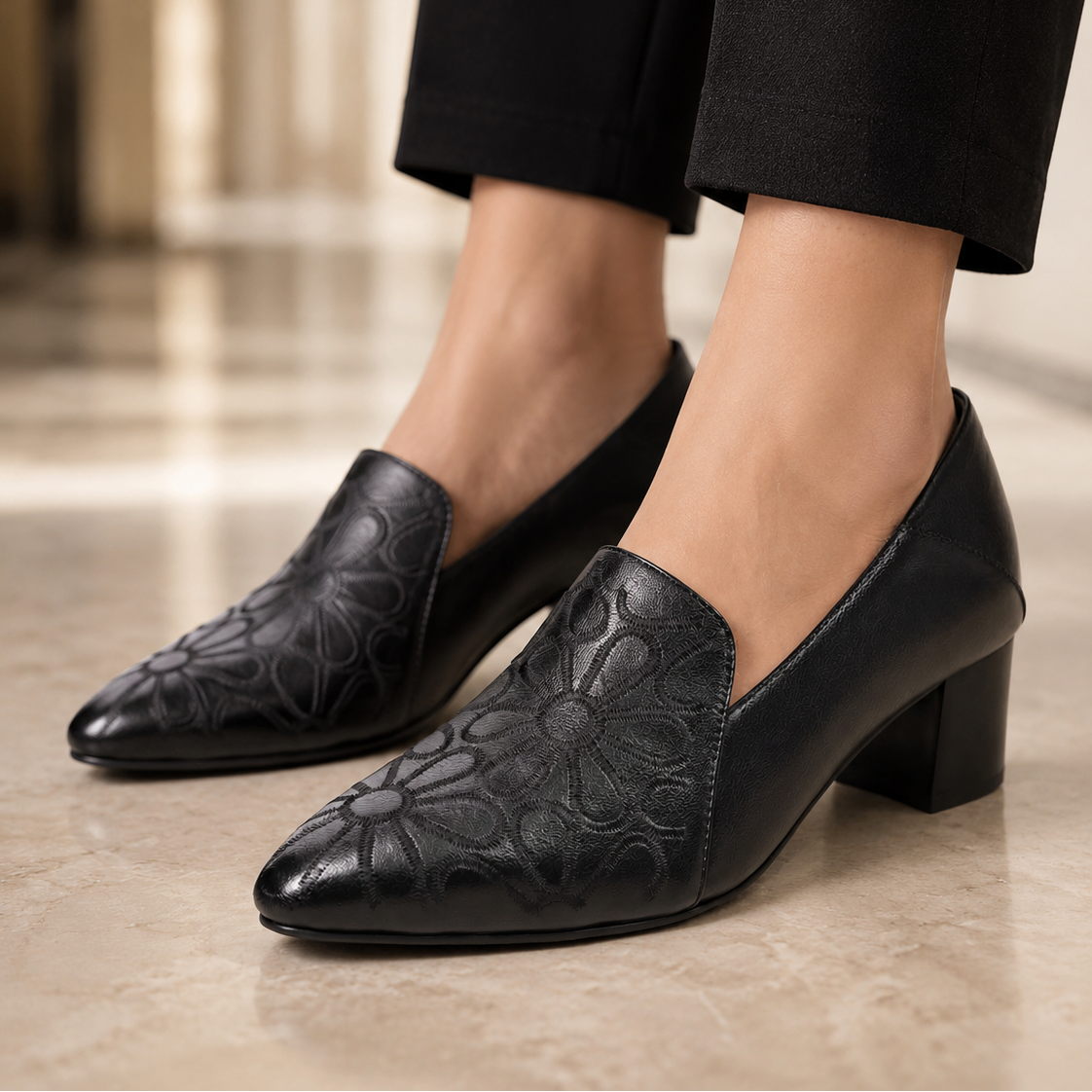 Floressa - Women's embroidered leather pumps with cushioned heel