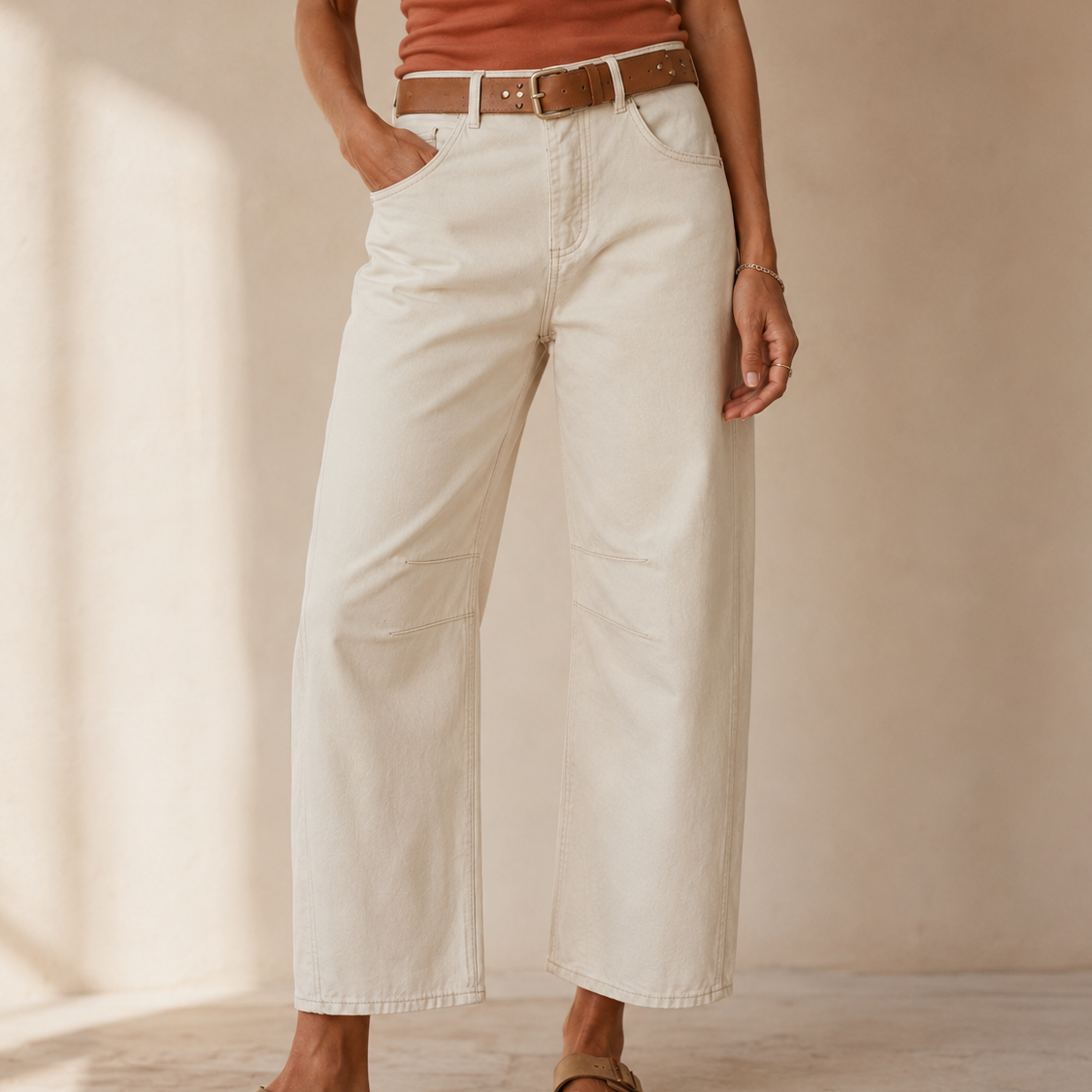Cropelle – Stitch Detail Cropped Straight Pants