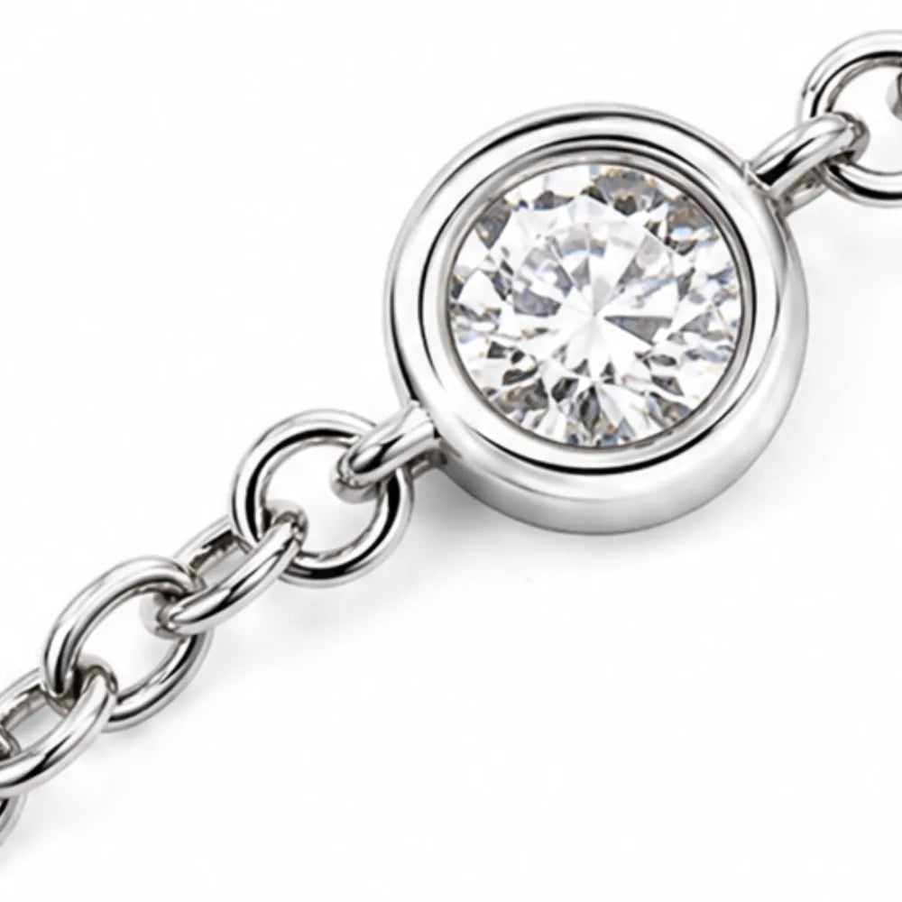 Lunavia – Floating Stone Silver Necklace with Pavé Halo