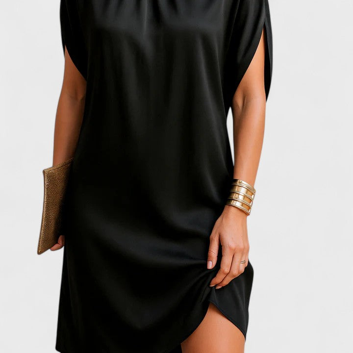 Sylvia | Dress that Enhances the Figure