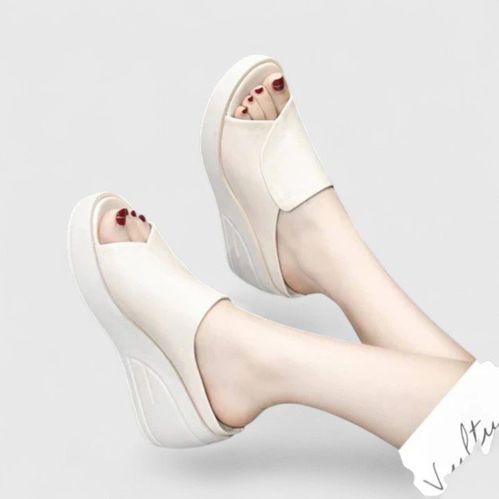 VIVIAN – LEATHER COMFORT WEDGE SLIDE