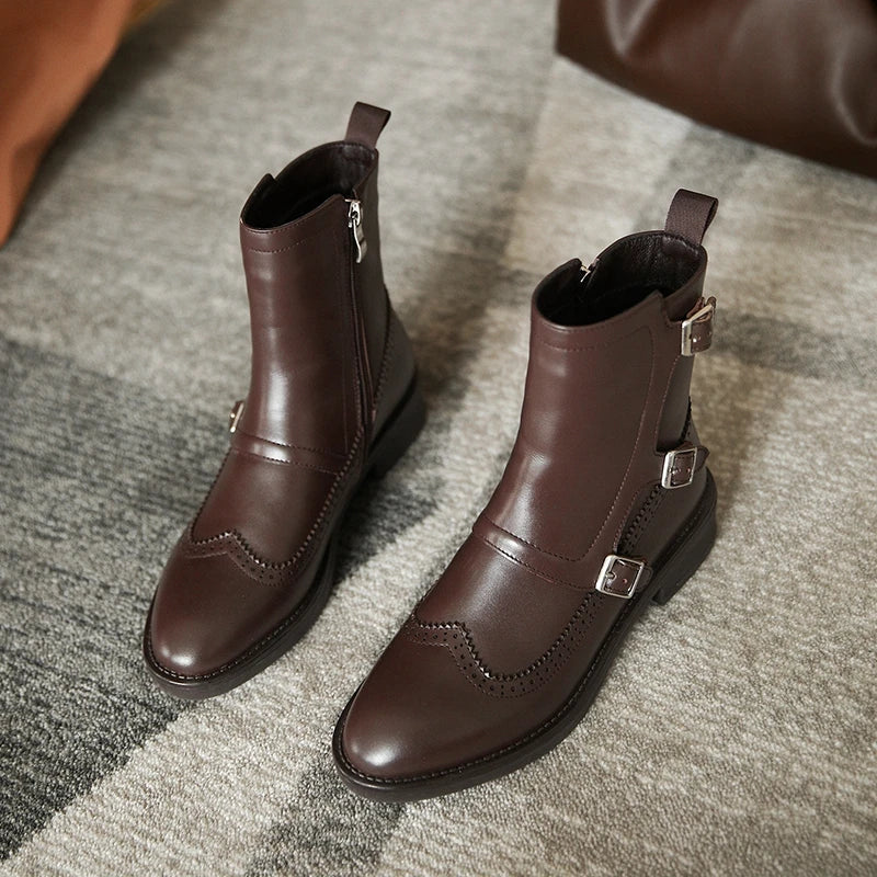 True Form Chelsea Boots