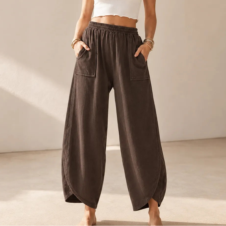 Lounella – Wide Leg Harem Pants with Elastic Waist and Deep Pockets