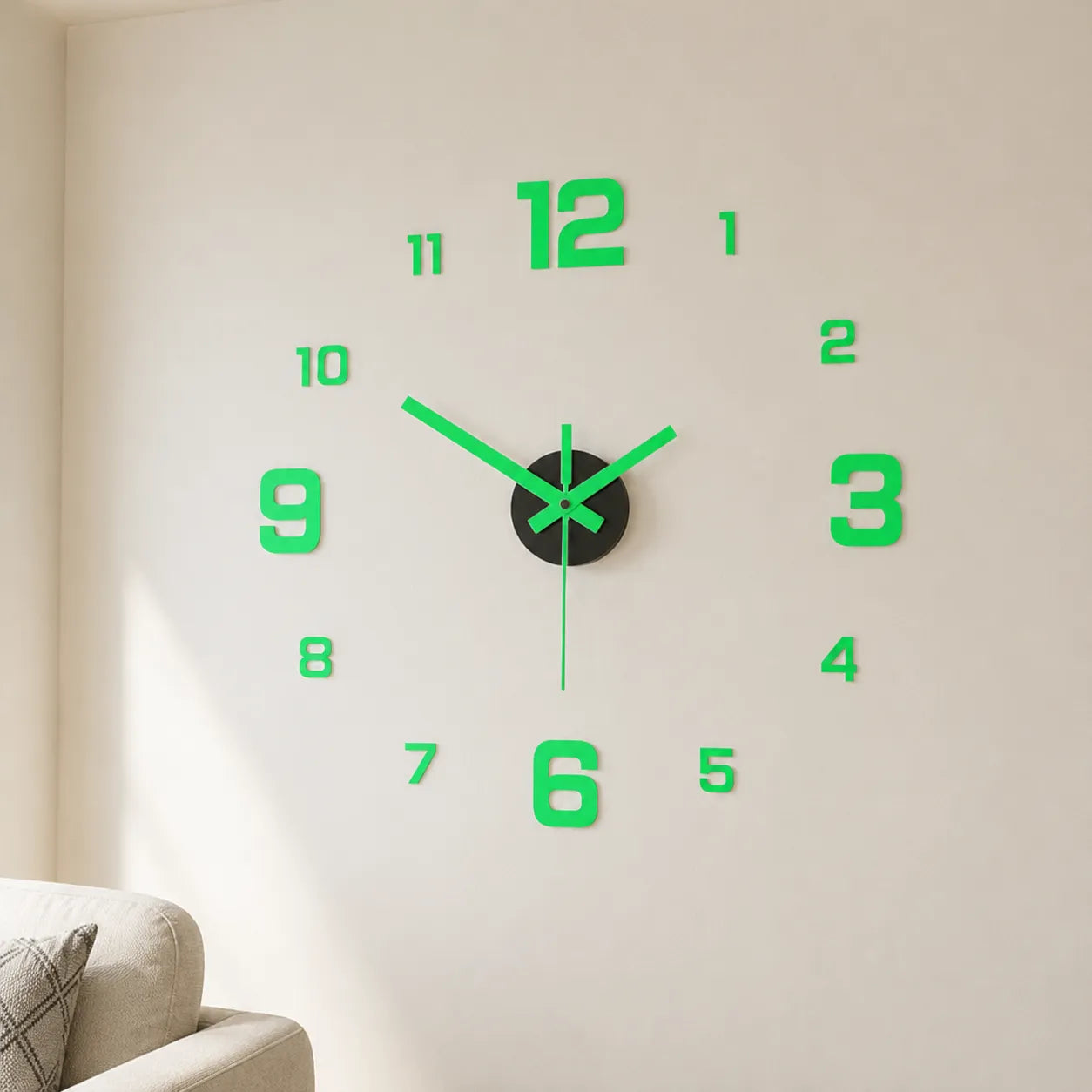 Halovana – Glow-in-the-Dark DIY Wall Clock, Frameless 3D Modern Home Decor