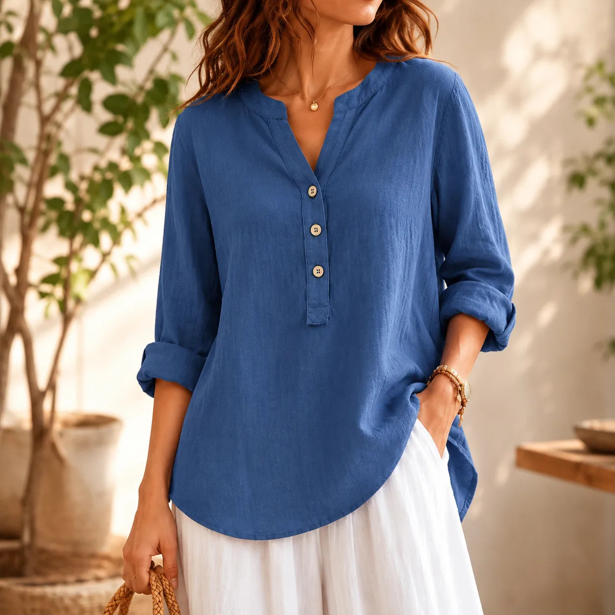 Amberlys – Airy Blouse with V-Neck and Buttons