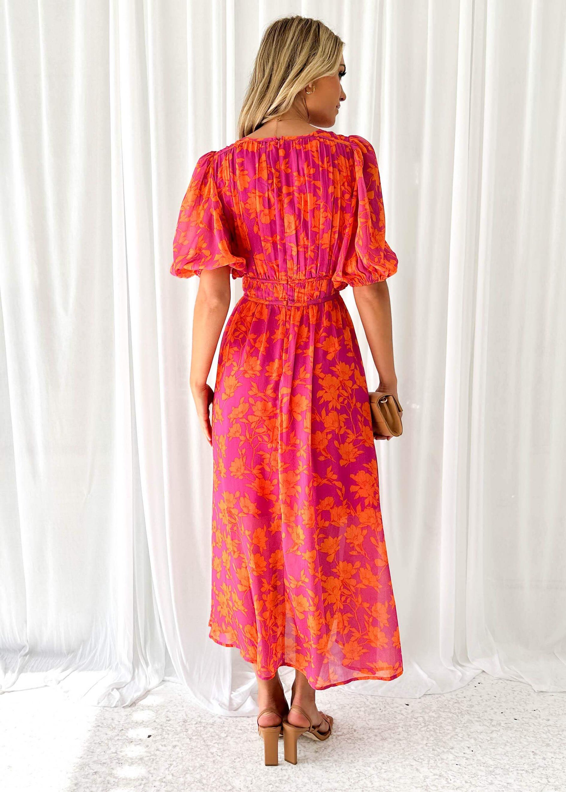 Kathy - Elegant Maxi Dress with V-Neck