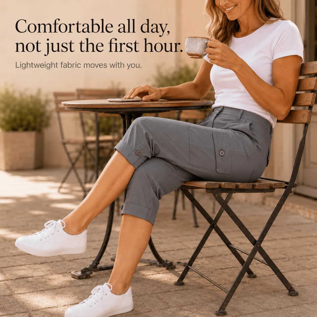 Caliva – Cropped Cargo Capri Pants with Cuffed Hem and Pockets