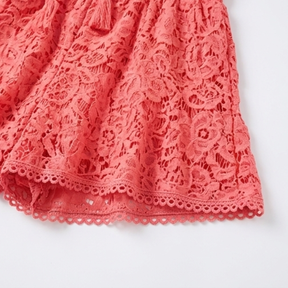 Florenza – Floral Lace V-Neck Romper