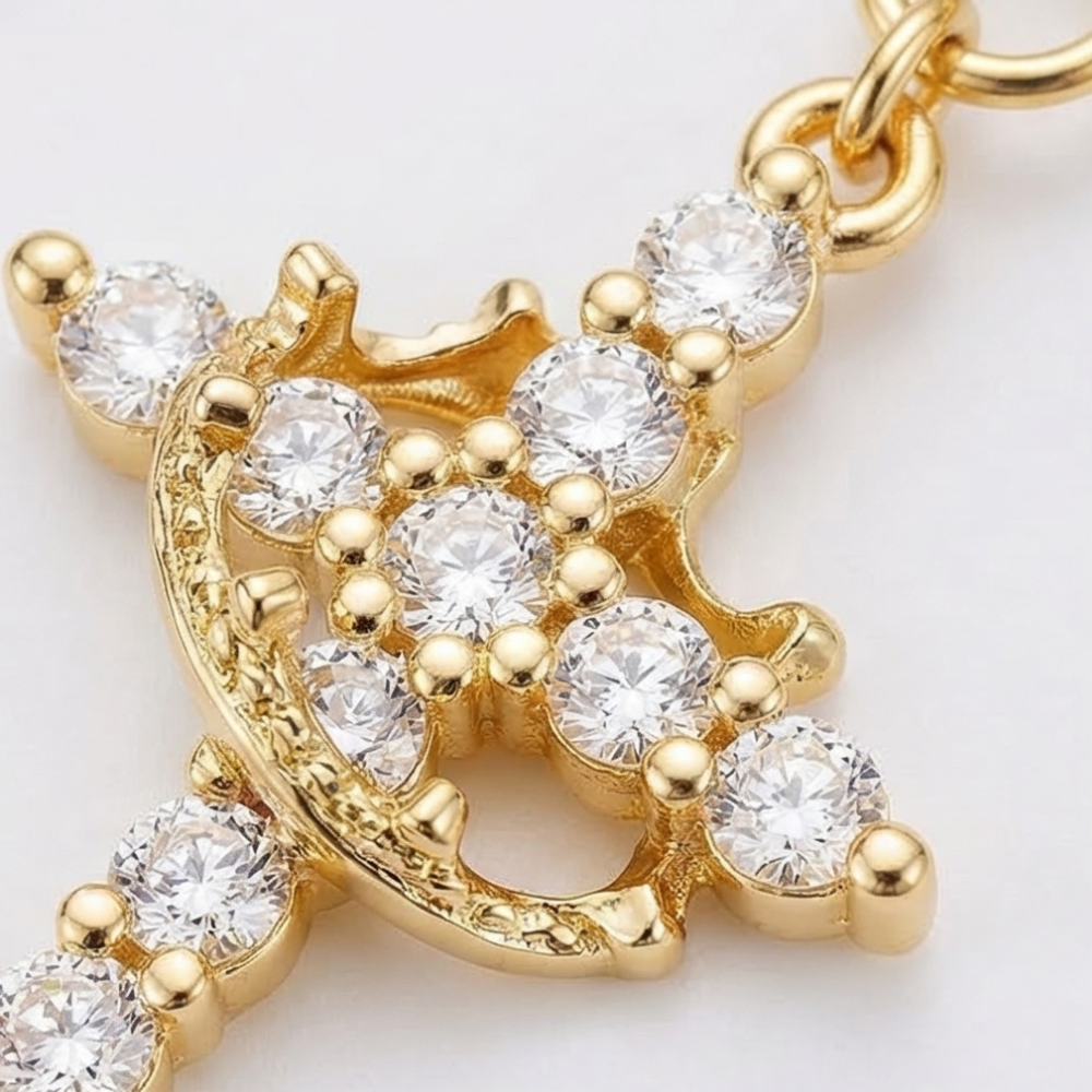Crownara – Crown Cross Pearl Bead Necklace